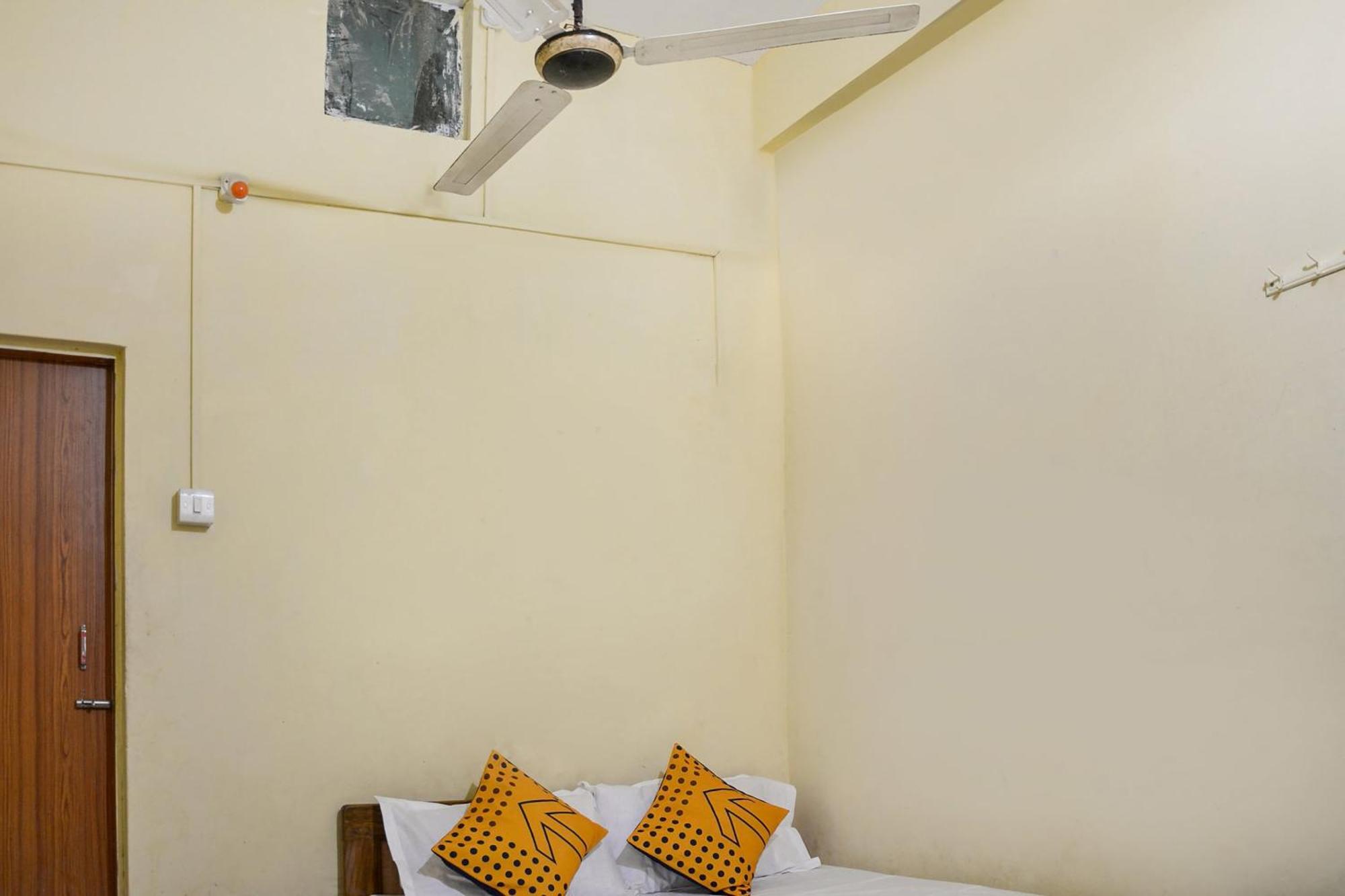 Hotel O Flagship The Residence Inn Brahmapur Exterior photo